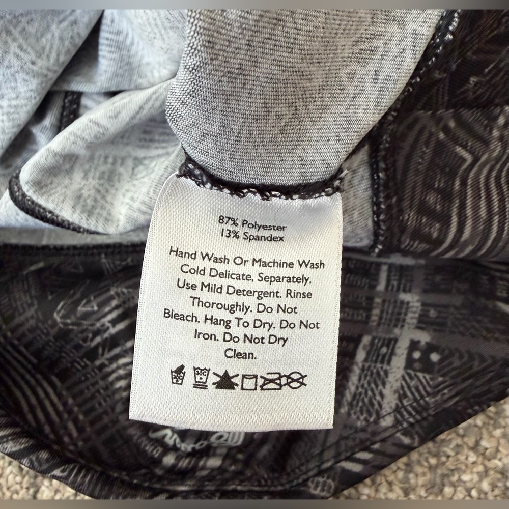 Eddie Bauer Capri Leggings - Picture 5 of 6